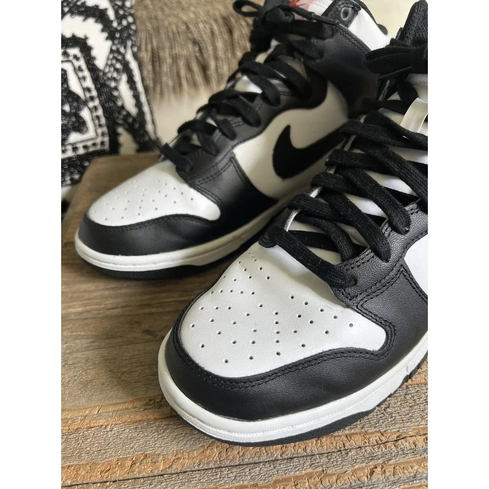 Nike Dunk High Shoes Womens Size 9 Black White Panda Sneaker DD1869-103